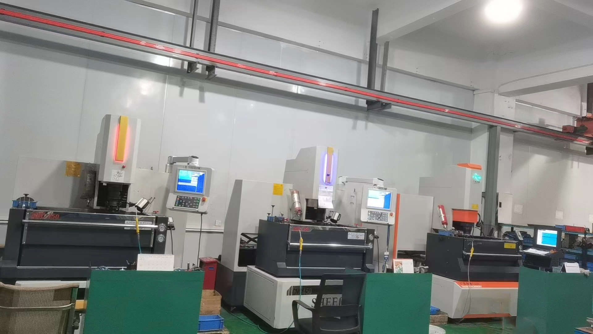 EDM火花機(jī)